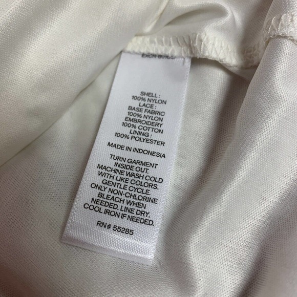 Vntg NWT Express 90s Y2K‎ White Lace Sheer Lined Top Blouse XS Fairy Cottagecore - Picture 8 of 8